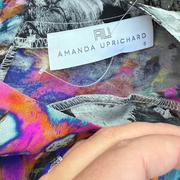 NWOT Amanda Uprichard Multicolor Abstract Silk Top Size Small - Picture 4 of 4